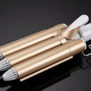 Modelador Triplo Ondas Cerâmica - Triple Wave - Close-up Barris Dourados