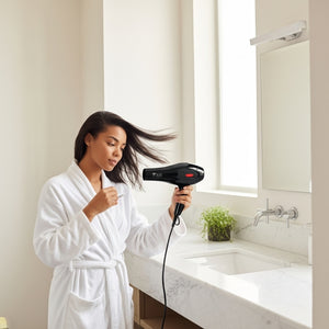 Secador AirFlex Pro com distribuição uniforme de calor para secagem rápida e controle de frizz
